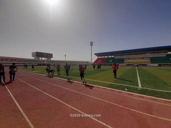 صورة تعادل سلبي بين نادي تفرغ زينة ونهضة بركان المغربي