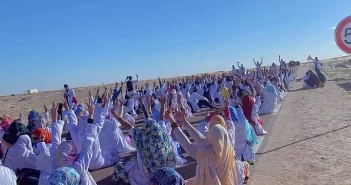 صورة منسقية طلاب كلية الطب تعلن الاستجابة لمطالبها وتقرر رفع الإضراب