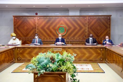 صورة الوزاري يجري تعيينات في بعض القطاعات (نص البيان)