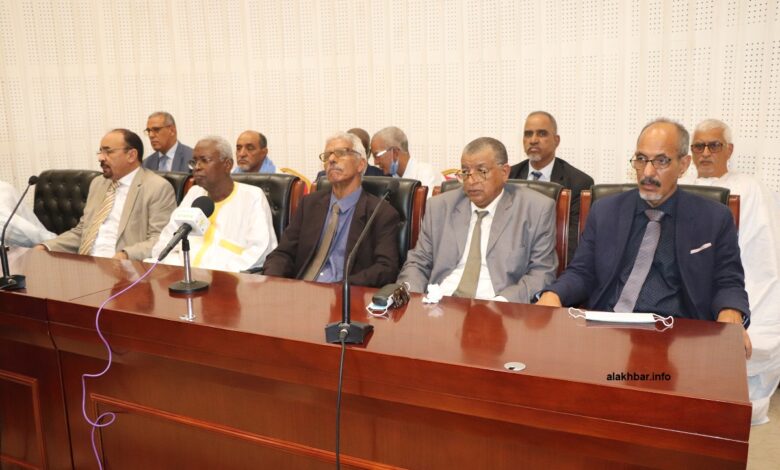 صورة فريق الدفاع عن الدولة يتعهد بمواصلة العمل لاسترجاع الأموال (نص البيان)