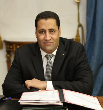 صورة أول تعليق للوزير السابق المختار ولد أجاي على اتهام القضاء له بـ “الفساد”