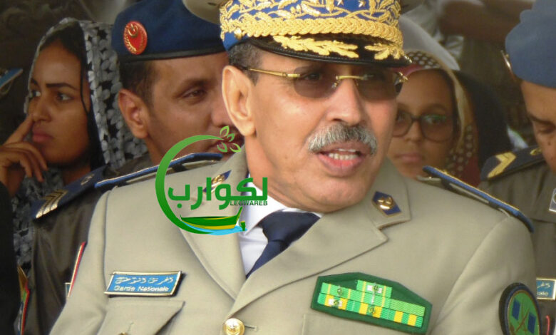 صورة وزير الداخلية ومدير الأمن ومسؤولية الانفلات الأمني في نواذيبو
