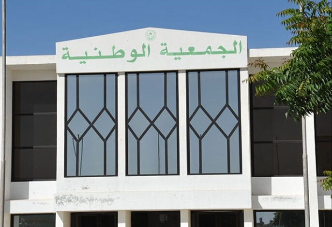 صورة تأجيل الجلسة البرلمانية للمصادقة على قانون حماية الرموز