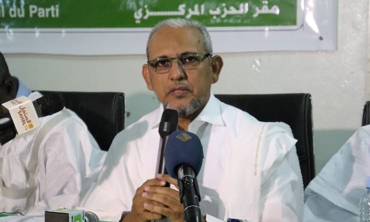 صورة رئيس حزب تواصل يهنئ الأمين العام المنتخب لحزب العدالة والتنمية المغربي