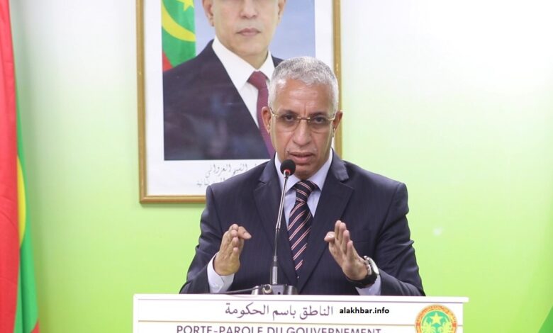 صورة الناطق باسم الحكومة: قضية الموريتانيين في مالي تحت الرقابة والمتابعة من طرف كافة أجهزة الدولة