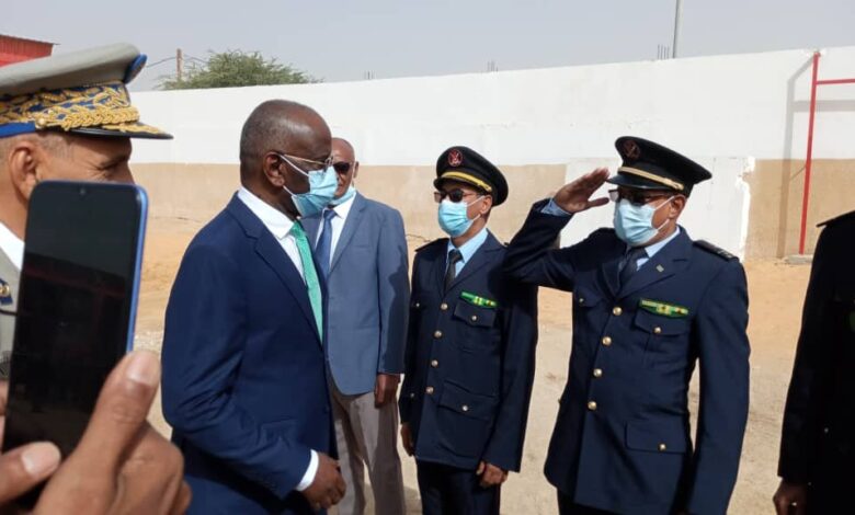 صورة وزير الداخلية يدعو الأمن المدني إلى المشاركة الفعالة في تأمين المواطن